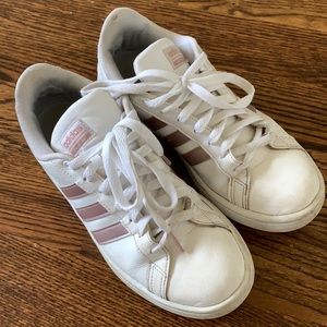 rose gold adidas cloud foam sneakers